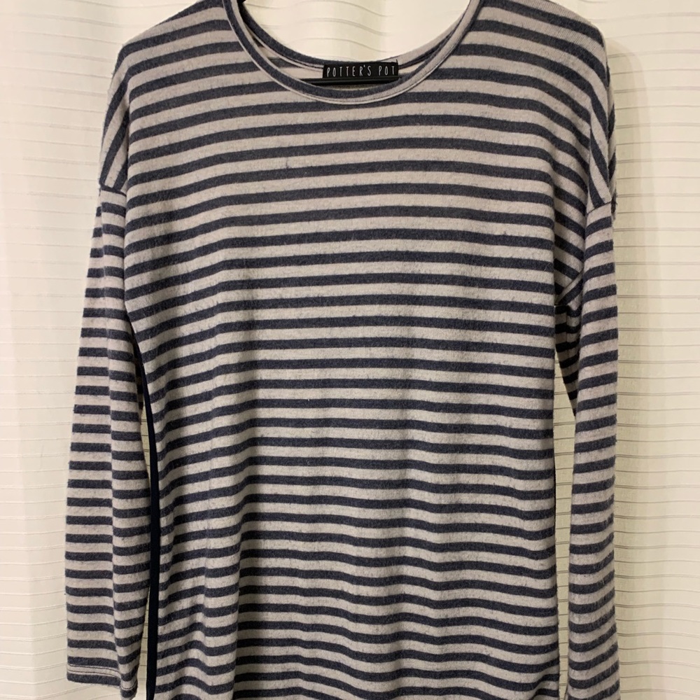 Zip back sweater